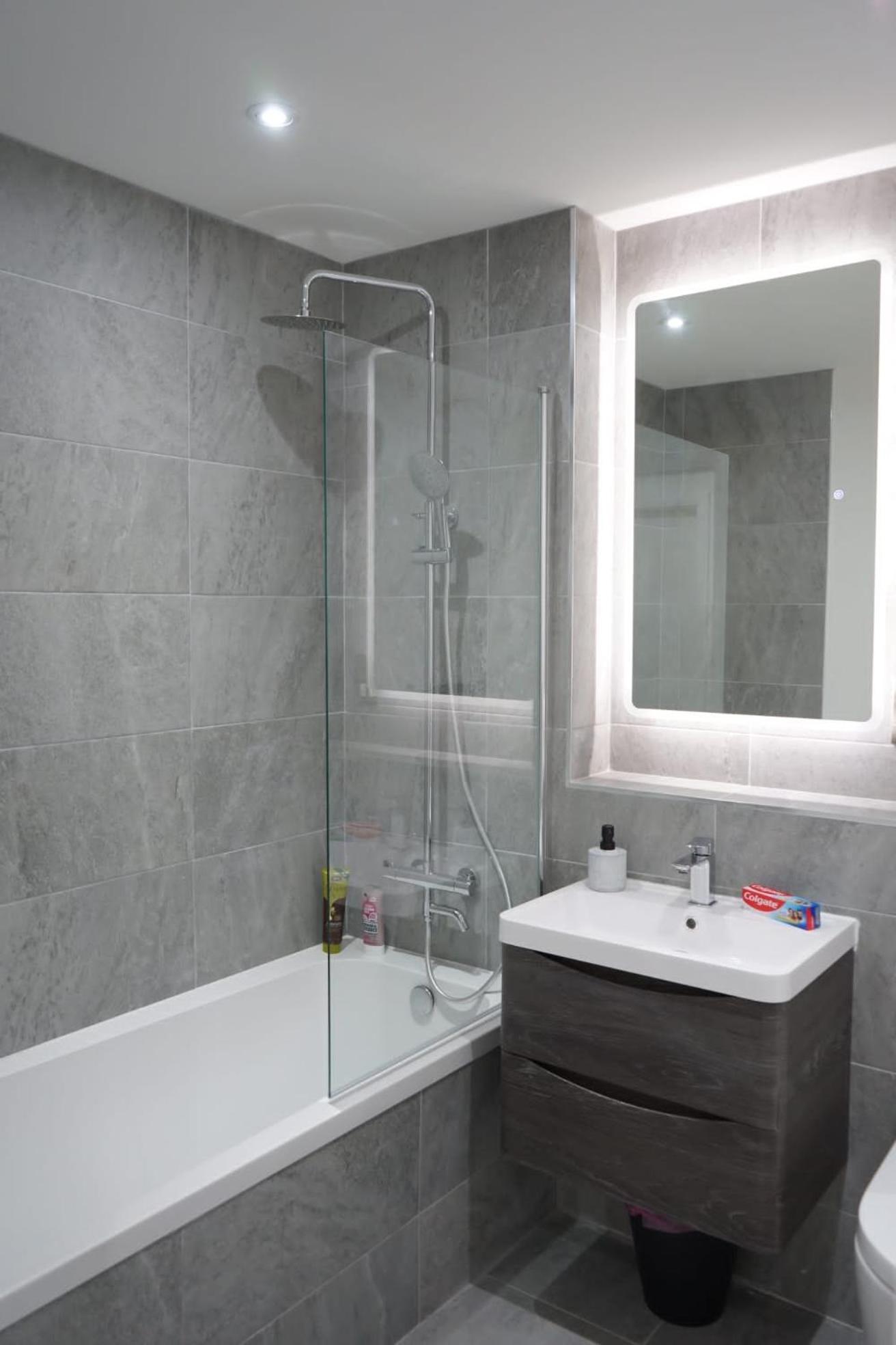 Luxury Centre * Belfast